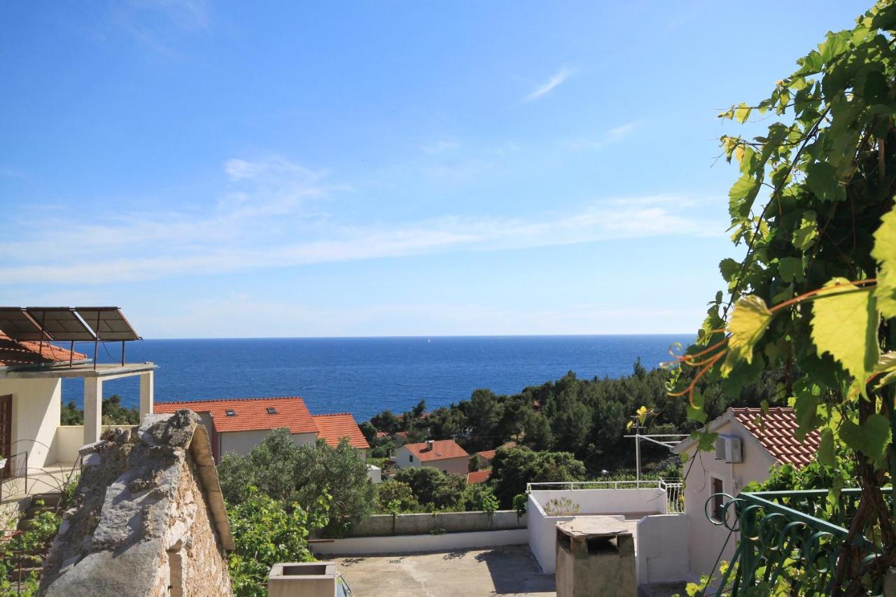 Apartments With A Parking Space Ivan Dolac, Hvar - 8797 Экстерьер фото