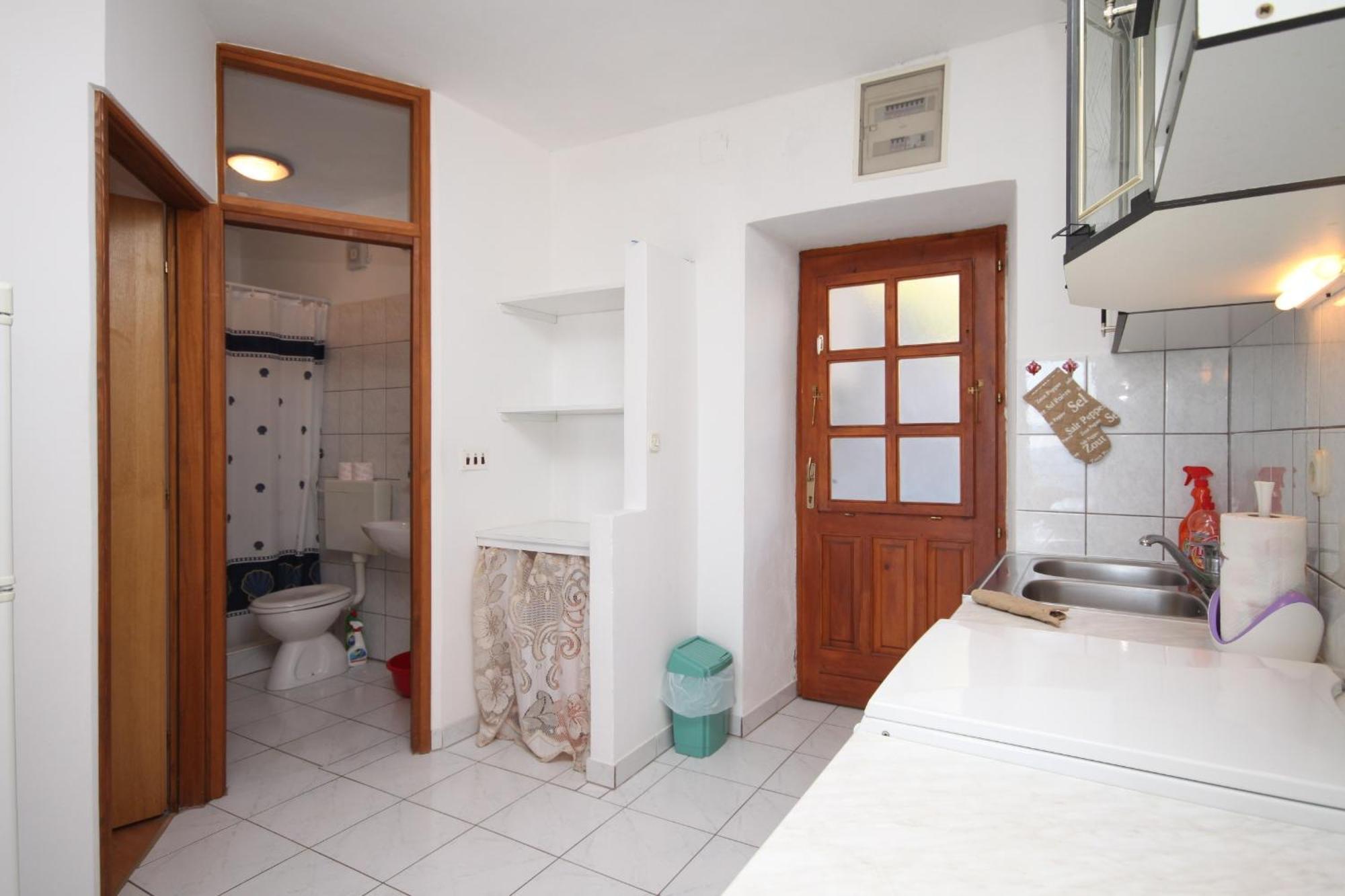 Apartments With A Parking Space Ivan Dolac, Hvar - 8797 Номер фото